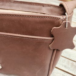 L�kker SANA l�dertaske